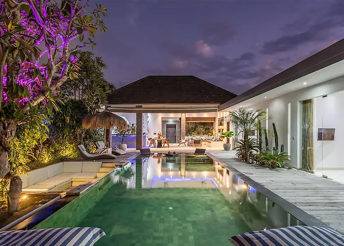 Villa Cantik By Optimum Bali Villas Seminyak 